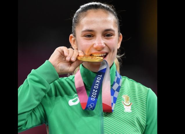Каратистката Ивет Горанова спечели първия златен медал за България на Олимпиадата